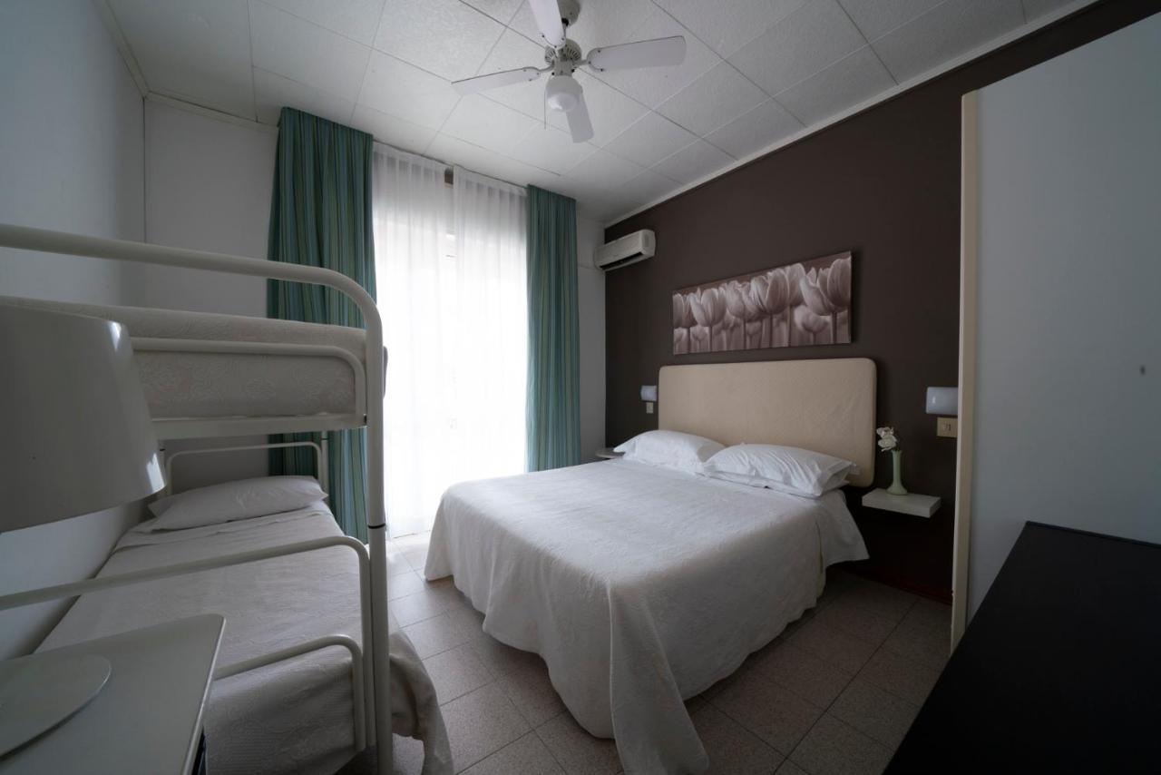 Hotel Maarea Milano Marittima Exterior foto